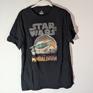 Star Wars The Mandalorian Baby Yoda Grogu Graphic Tee Tshirt Men's Size Large